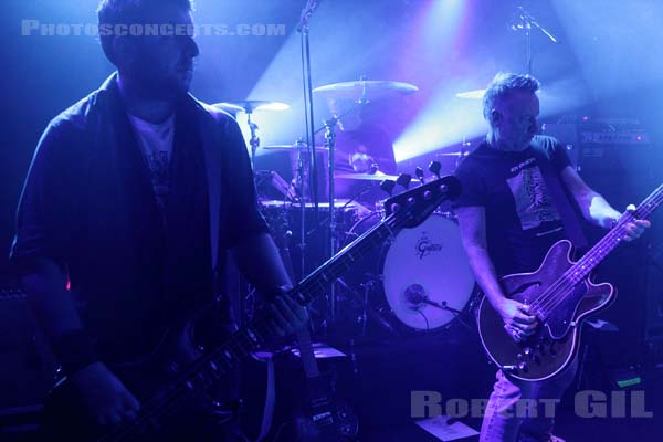 PETER HOOK AND THE LIGHT - 2012-12-17 - PARIS - Trabendo